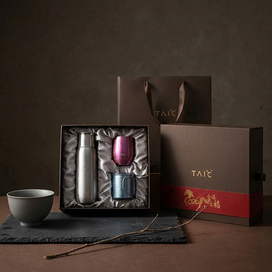 TAIC 太可｜純鈦茶事禮盒 燜茶杯 390mL ＋ 圓融杯 200mL ＋ 馬克杯 320mL